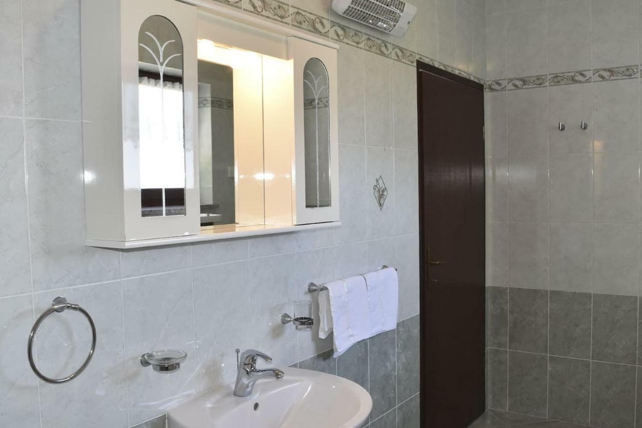Apartman Persic Mošćenička Draga Exteriör bild